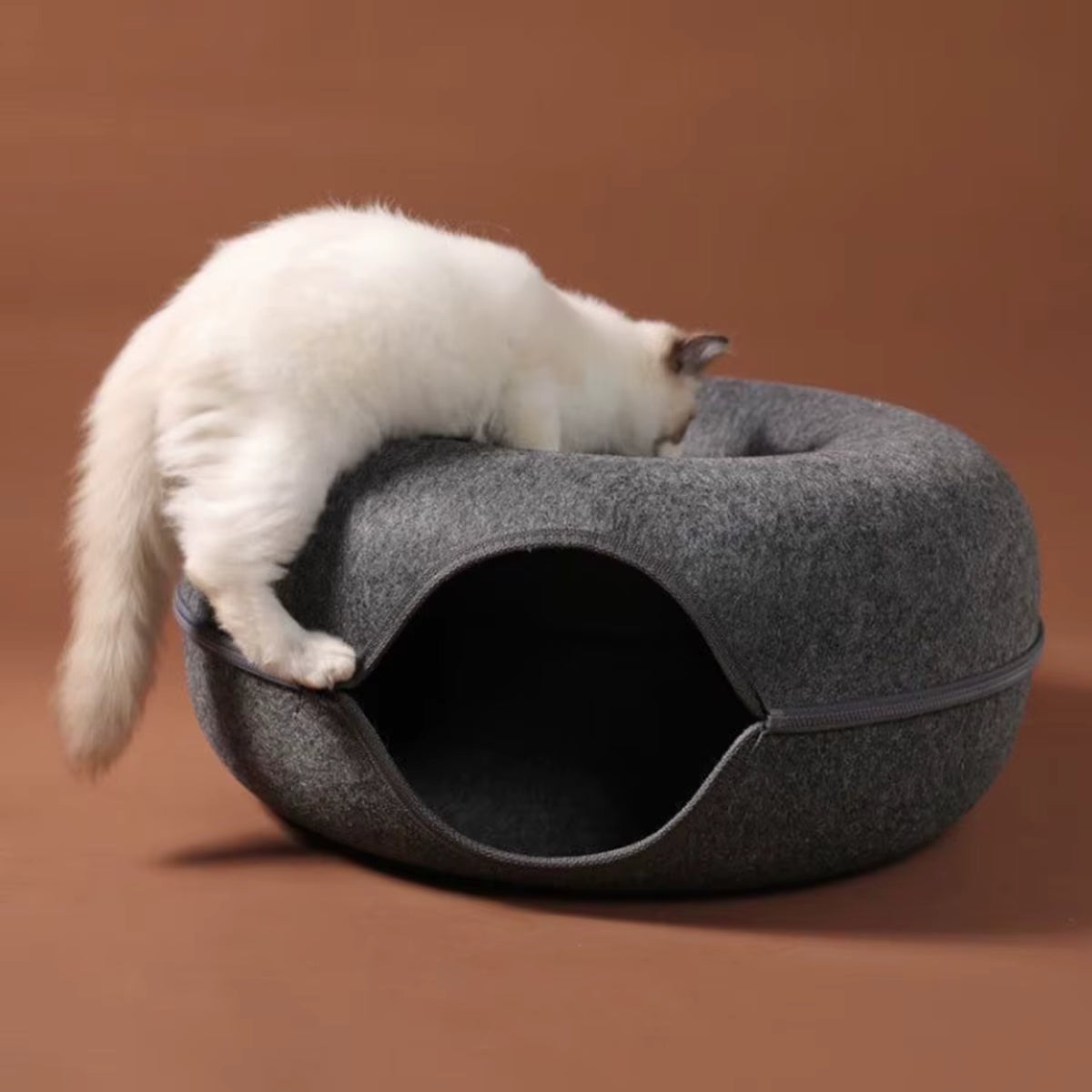 Nest & Paw™ Calming Pet Cave